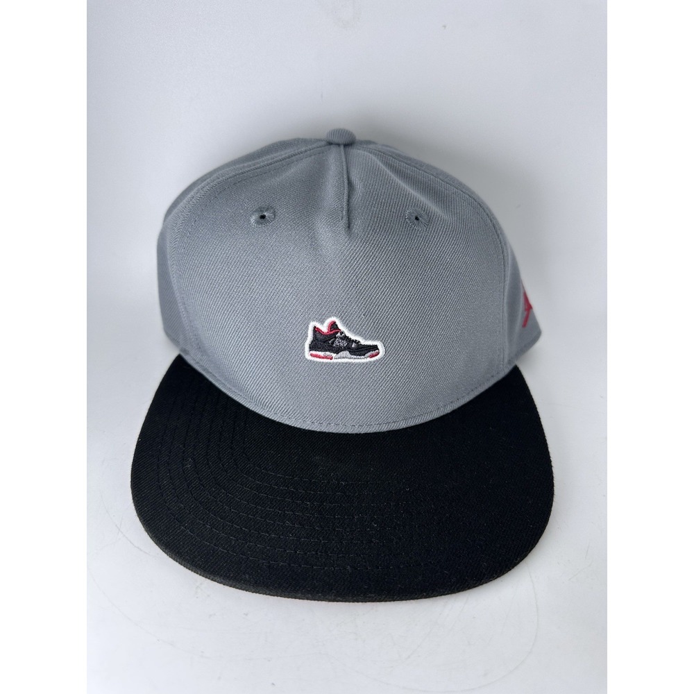 Jordan Kids Pro Cap Sneaker Logo Snapback Hat Gray Black Red New Without Tags